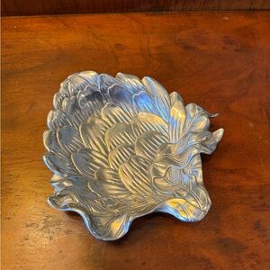 Fitz & Floyd metal artichoke-shaped dish
